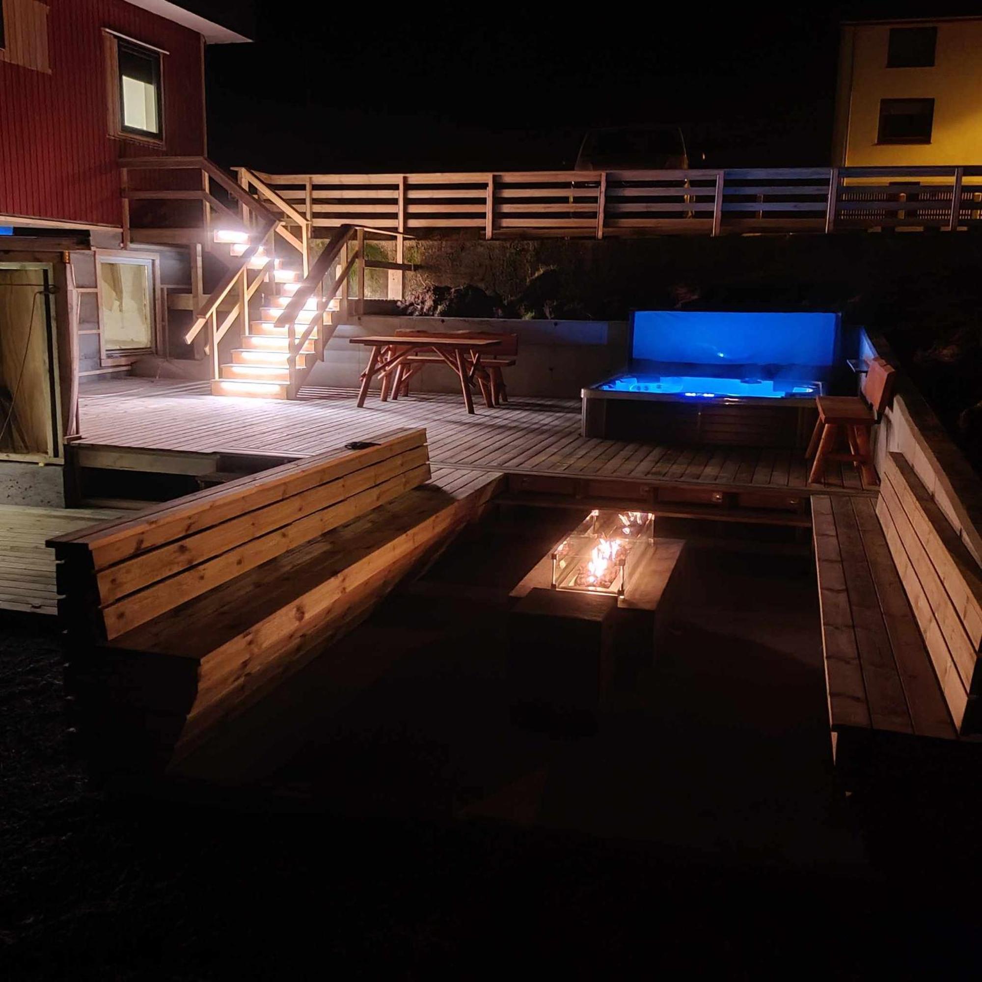 דירות Oyndarfjordur New Flat With Hot Tub - No1 מראה חיצוני תמונה
